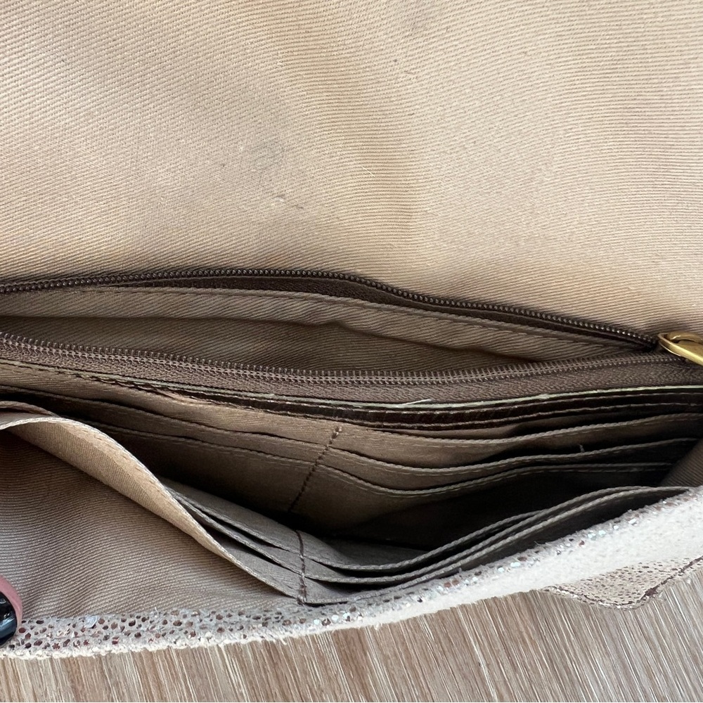 Fossil Metallic Leather Crossbody Wallet Clutch bag purse - Picture 9 of 14